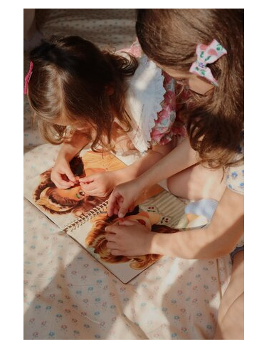 Konges Sløjd Glam Me Up stickerboek met vintage gezichten om op te maken, bij De Gele Flamingo