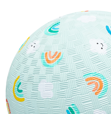 Little L rubberbal Regenboog & Wolk 13 cm met kleurrijke regenboogprint