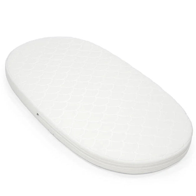 Stokke Sleepi Matras met ovale vorm van 70 x 8 x 136 cm bij De Gele Flamingo