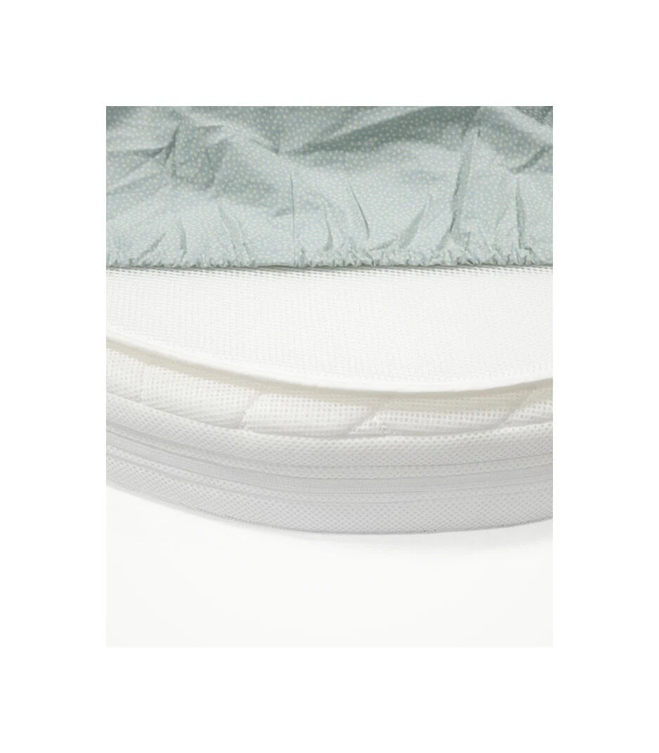 Stokke Sleepi Matras met ovale vorm van 70 x 8 x 136 cm bij De Gele Flamingo