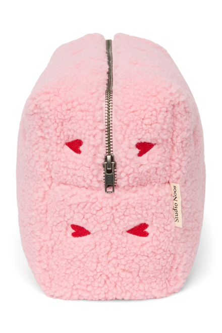 Studio Noos Toilettas Lichtroze Teddy Hearts met open binnenvak voor overzicht, te vinden bij De Gele Flamingo
