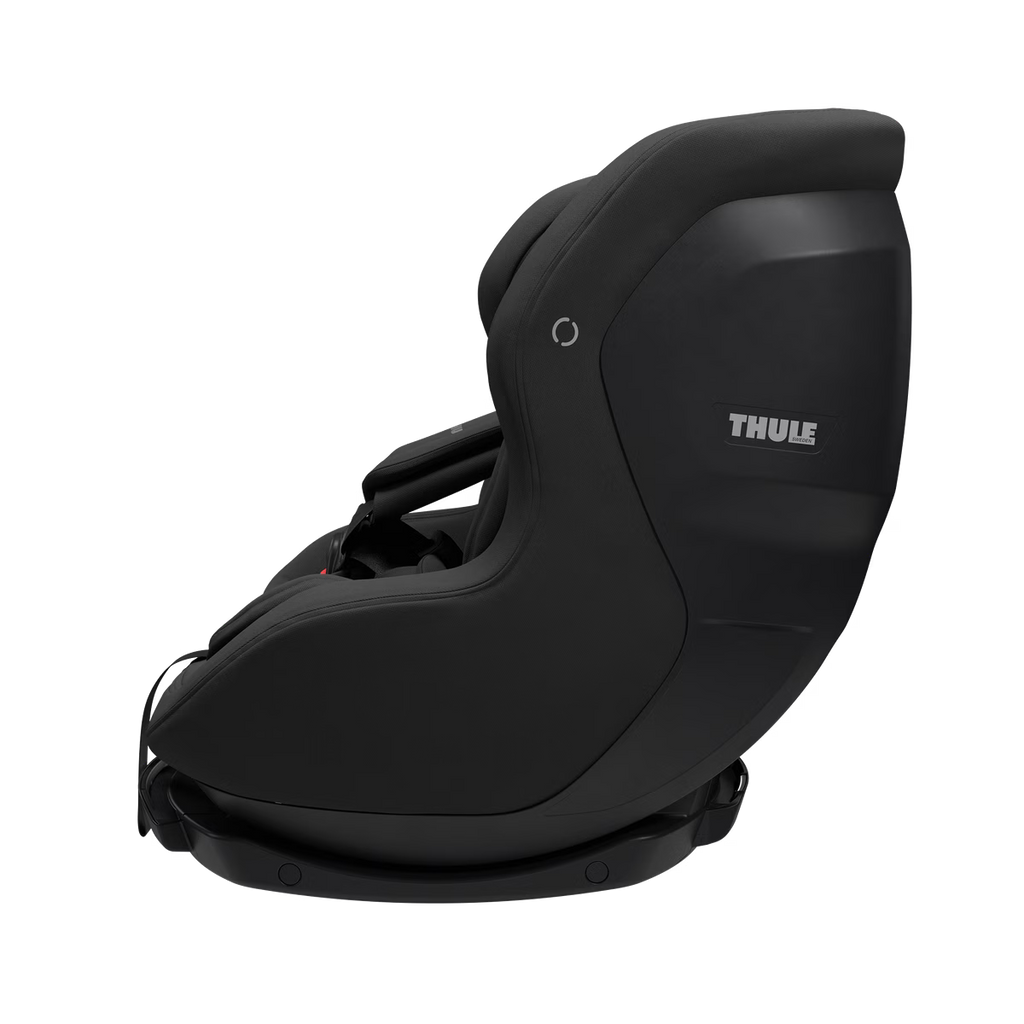 Thule Elm peuter autostoel in Black met 360 graden draaibare zit, bij De Gele Flamingo