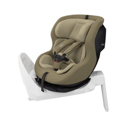 Thule Elm peuter autostoel Faded Khaki met gewatteerde 5-punts veiligheidsgordel, bij De Gele Flamingo