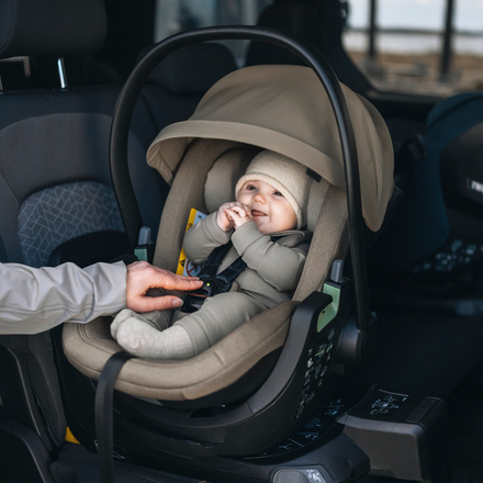 Thule Maple Connect Autostoel | Black