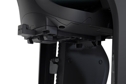 Thule Yepp 2 MIK HD Soft Sand klikt vast op een MIK HD-bagagedrager, De Gele Flamingo.