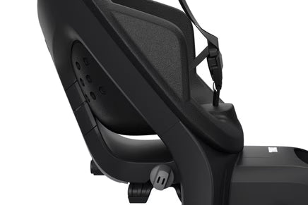 Thule Yepp 2 Maxi fietsstoel Midnight Black met ingebouwde reflector voor extra zichtbaarheid, De Gele Flamingo.