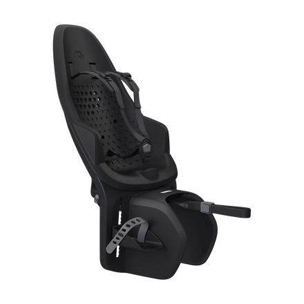 Thule Yepp 2 Maxi fietsstoel in Midnight Black met zachte, schokabsorberende zitting bij De Gele Flamingo.