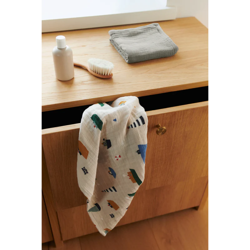 Liewood Lewis hydrofiele doeken Sailing Dove Blue Mix, zacht en veelzijdig, De Gele Flamingo.