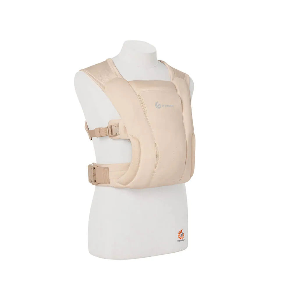 Ergobaby Embrace Soft Mesh Cream draagzak voor de eerste maanden bij De Gele Flamingo