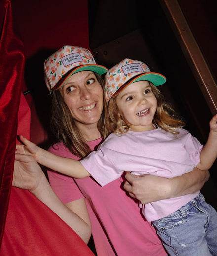 Hello Hossy Springtime pet met Oeko-Tex gecertificeerd katoen, te vinden bij De Gele Flamingo