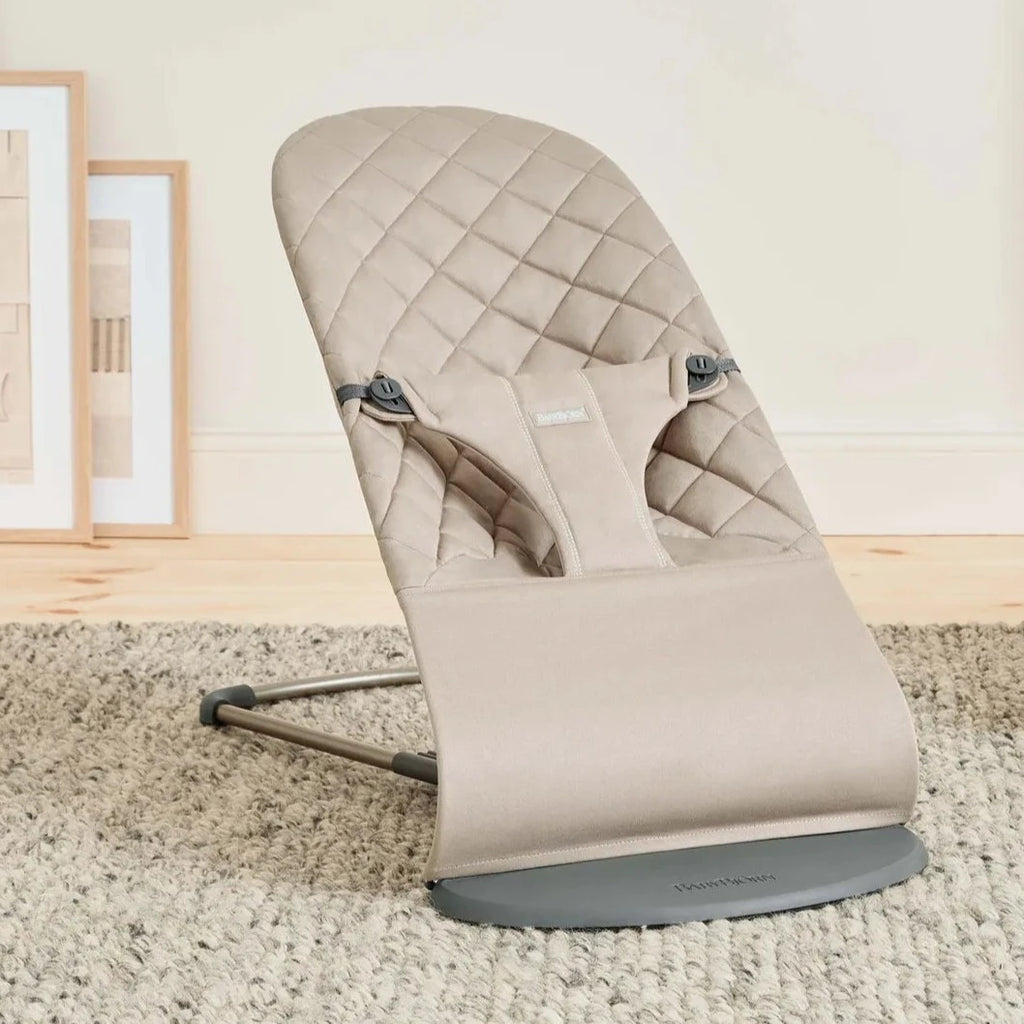 Babybjörn wipstoeltje Bliss Klassiek Quilt zandgrijs, productfoto