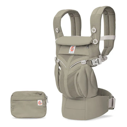Ergobaby Omni Classic Mesh in Soft Olive, ergonomische draagzak van De Gele Flamingo voor 0 tot 48 maanden