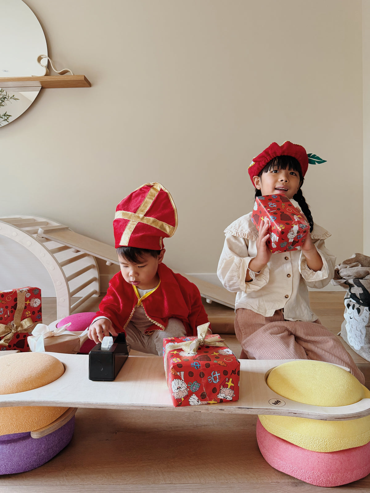 Sinterklaascadeaus per leeftijd: van baby tot 7 jaar
