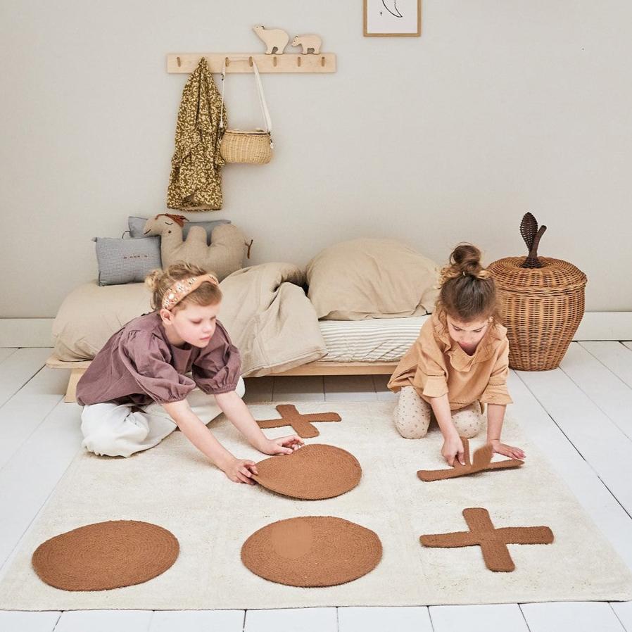 * Tapis Petit Tapijt Tic Tac Toe | 120 x 120cm