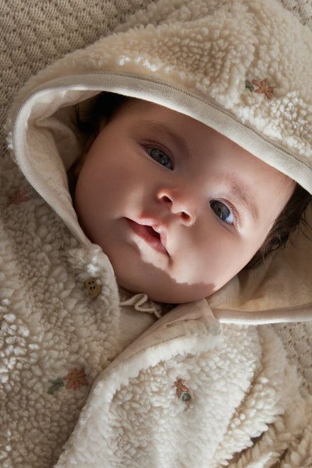 Little Dutch Teddy Vestje Sand Flowers | Sand