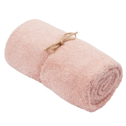 Timboo extra grote handdoek bamboe Misty Rose, opgerolde handdoek met touwtje
