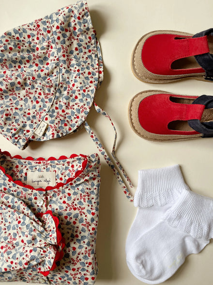 * Konges Sløjd Fiolina Bunnet Babymutsje | Marche De Fleur