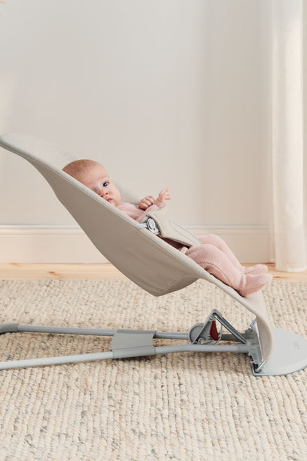Babybjörn Wipstoeltje Bliss | 3D Jersey Lichtbeige
